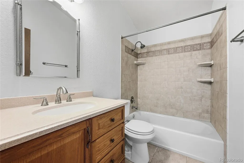2849 E 102nd Avenue Denver CO 80229