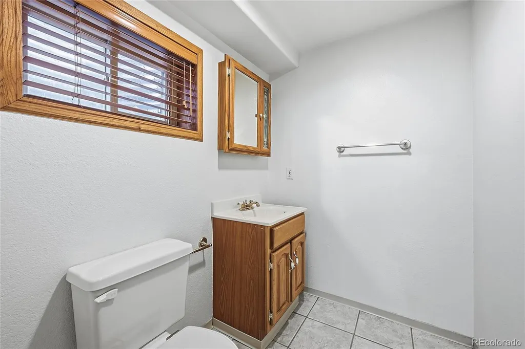 2849 E 102nd Avenue Denver CO 80229
