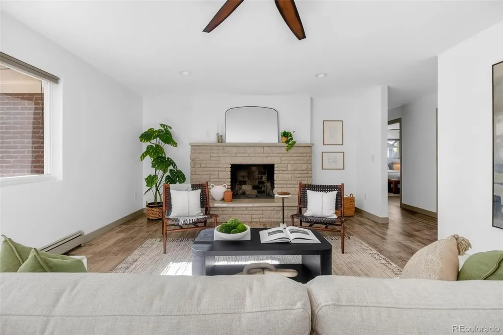 7142 S Davies Street Littleton CO 80120