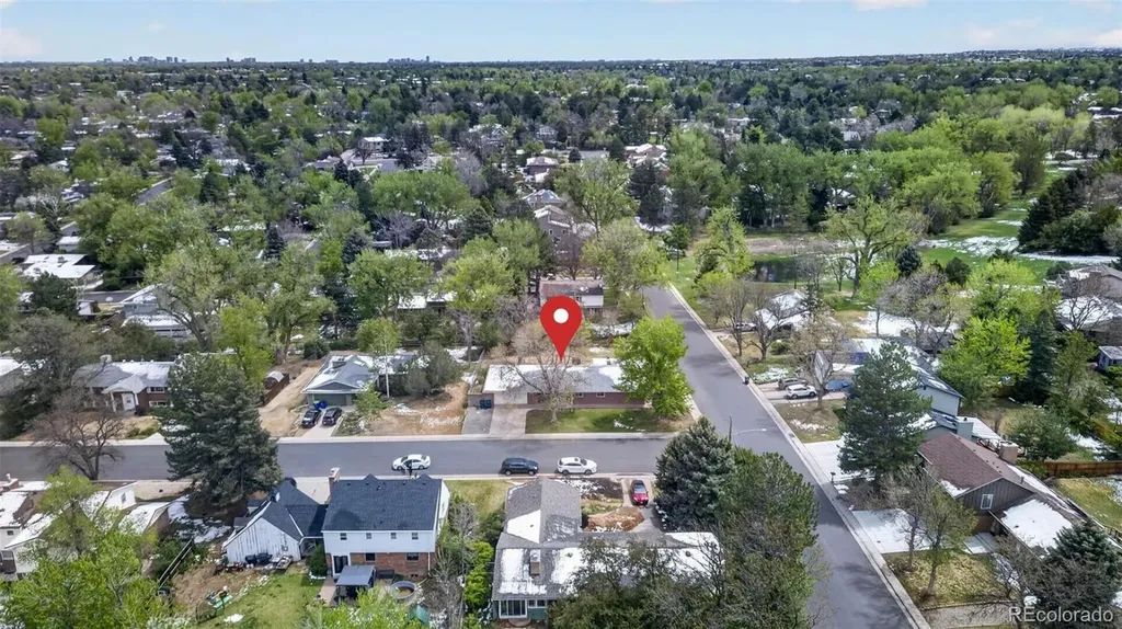 7142 S Davies Street Littleton CO 80120