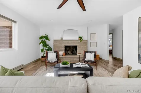 7142 S Davies Street Littleton CO 80120