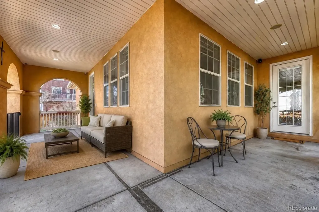 8873 E 29th Place Denver CO 80238