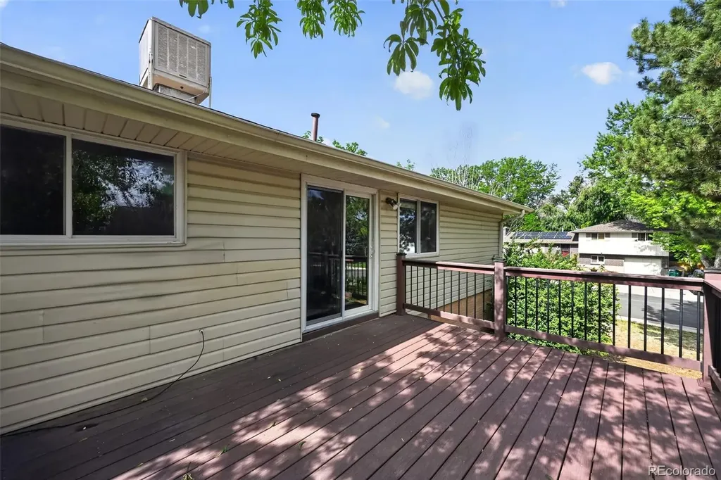 6258 S Madison Drive Centennial CO 80121