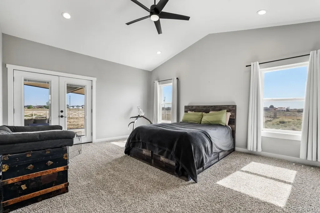 1180 N Saddle Ridge Lane Pueblo CO 81007