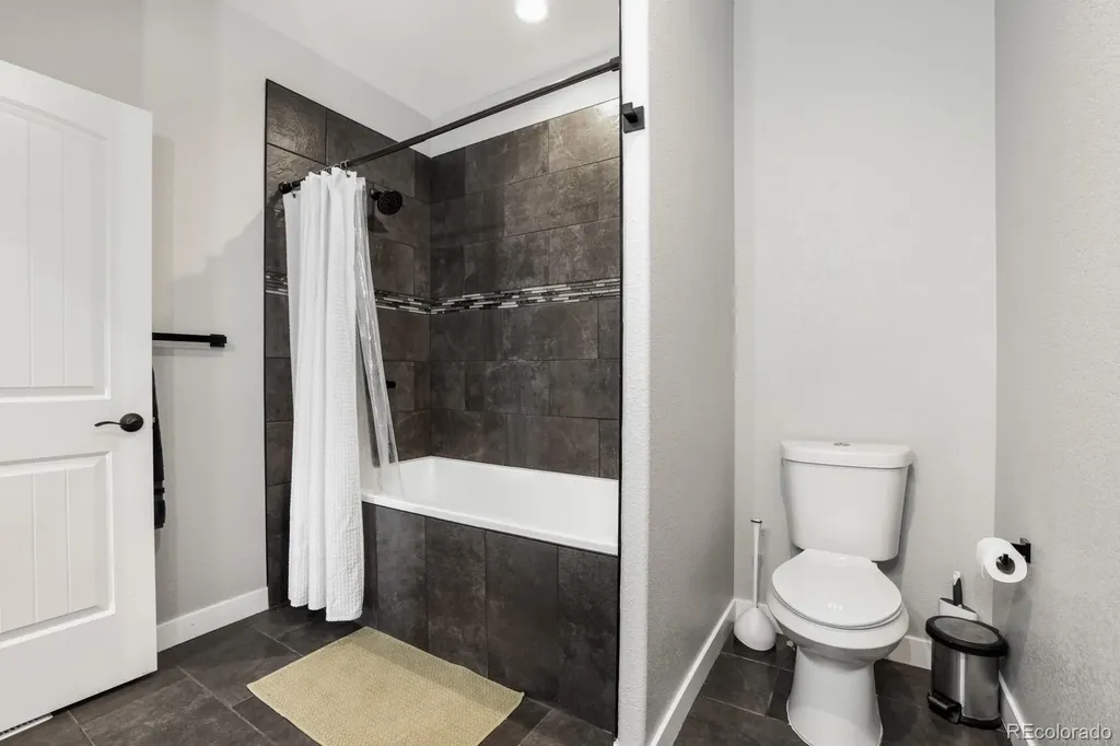 1180 N Saddle Ridge Lane Pueblo CO 81007
