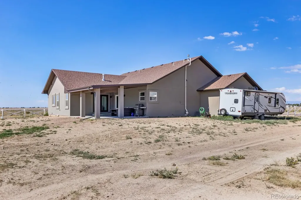 1180 N Saddle Ridge Lane Pueblo CO 81007