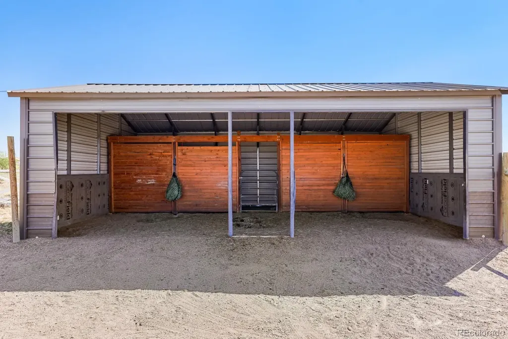 1180 N Saddle Ridge Lane Pueblo CO 81007