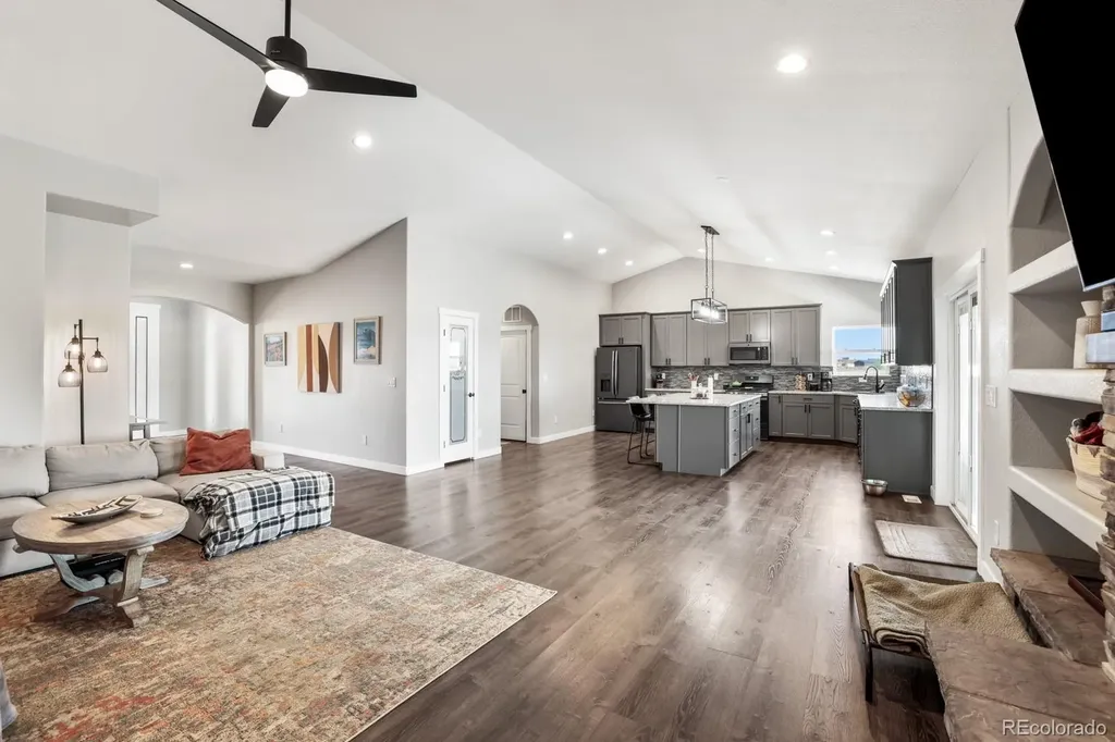 1180 N Saddle Ridge Lane Pueblo CO 81007