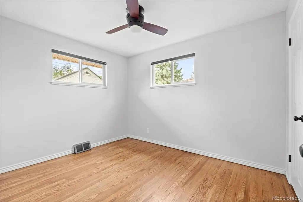 2615 S Newton Street Denver CO 80219