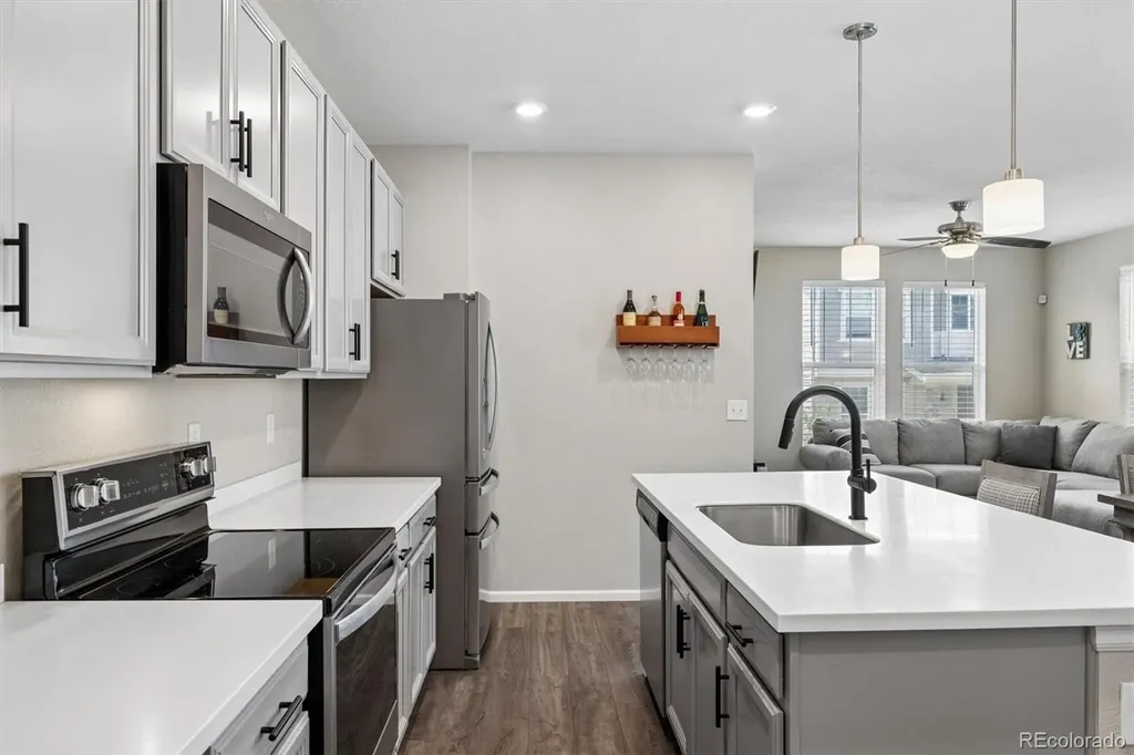 4373 S Nepal Court Aurora CO 80015