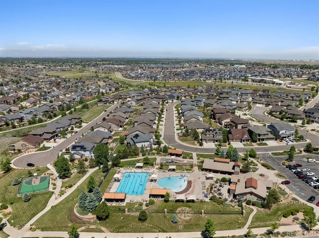 4373 S Nepal Court Aurora CO 80015