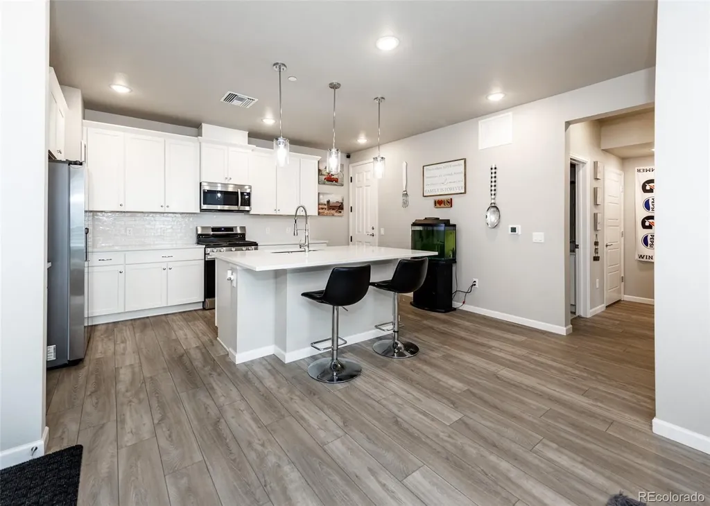 6153 N Ceylon Street Denver CO 80249