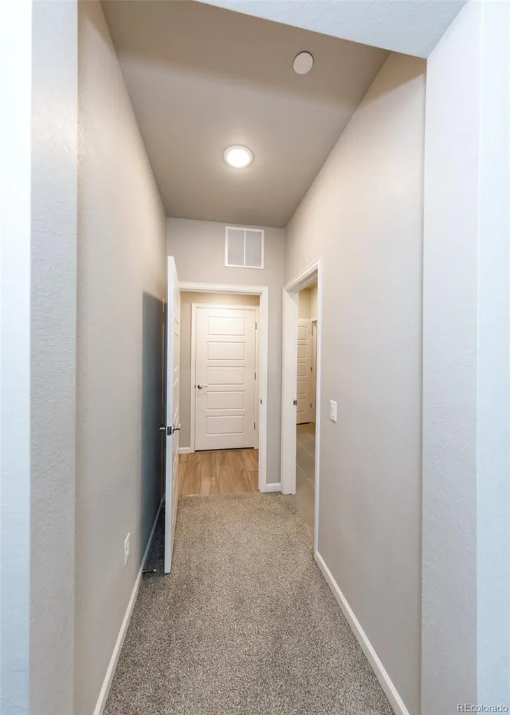 6153 N Ceylon Street Denver CO 80249