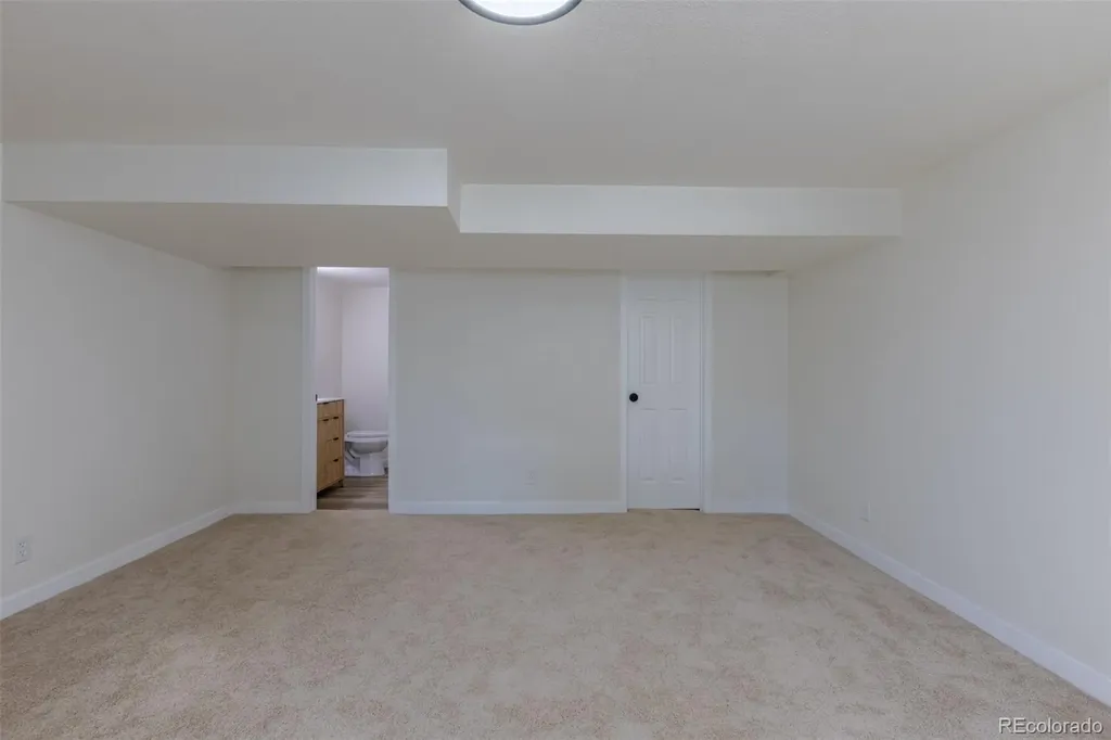 7819 Applewood Lane Denver CO 80221