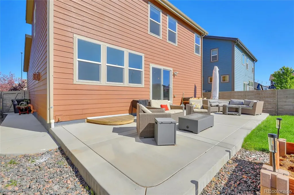 4716 Jasper Street Denver CO 80239