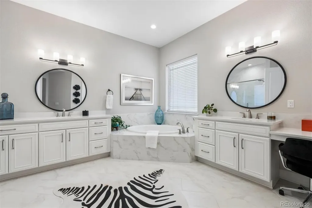 8457 S Shawnee Court Aurora CO 80016