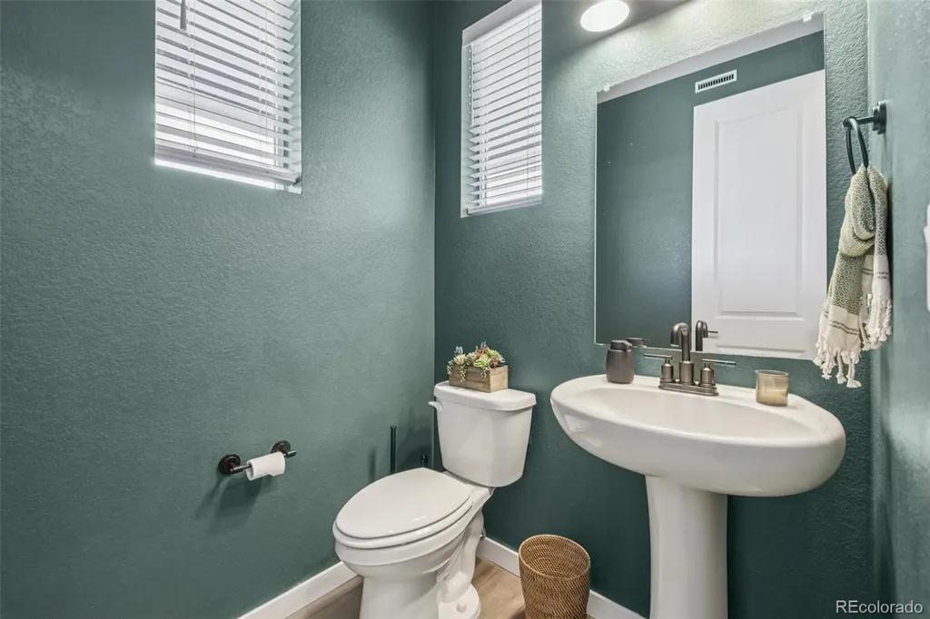 8498 Orchard City Drive Littleton CO 80125