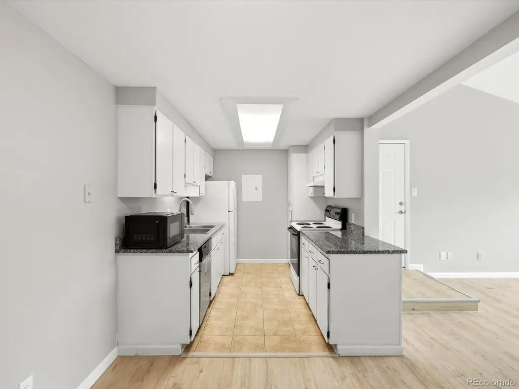 2929 W Floyd Avenue Denver CO 80236
