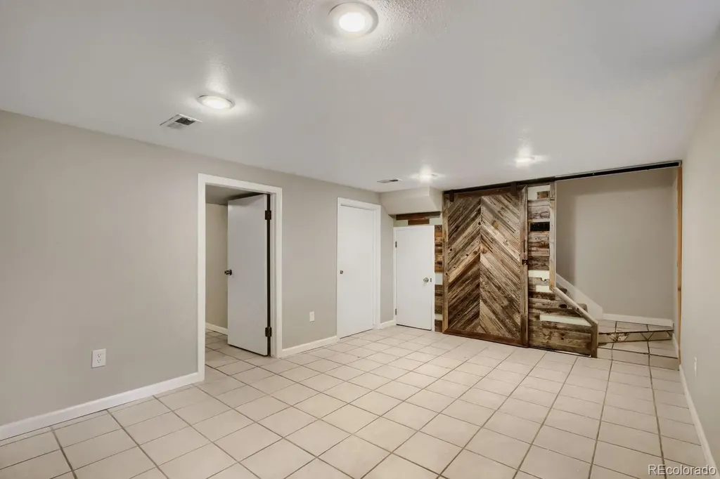 6013 S Sterne Parkway Littleton CO 80120