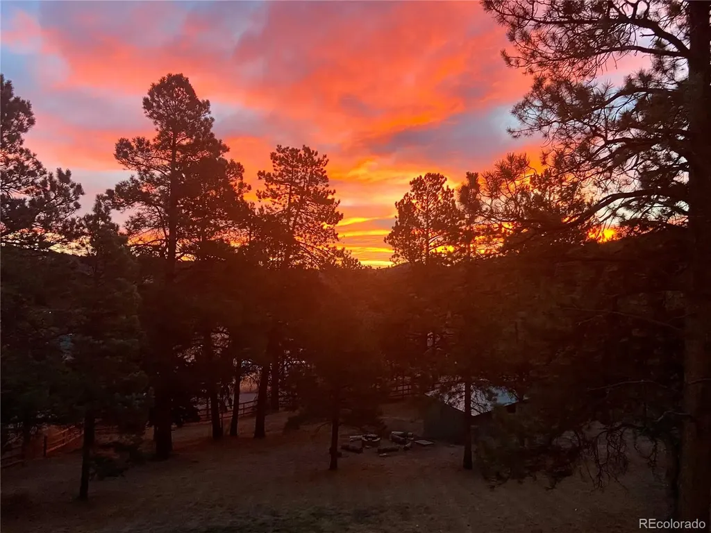 7106 Julie Lane Evergreen CO 80439