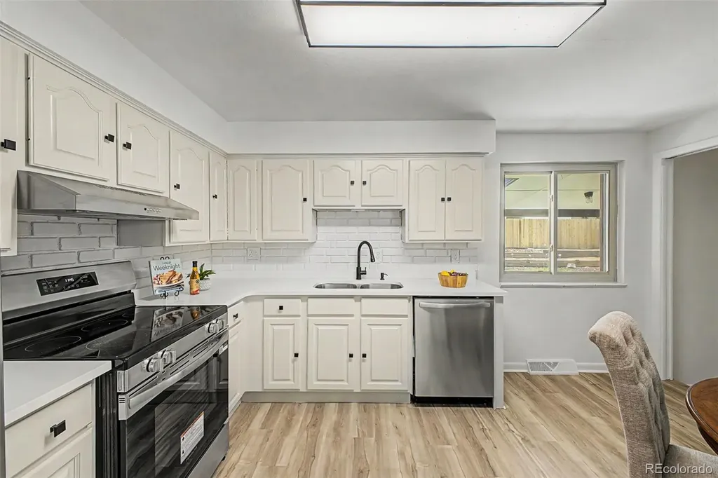 7682 Jay Court Arvada CO 80003