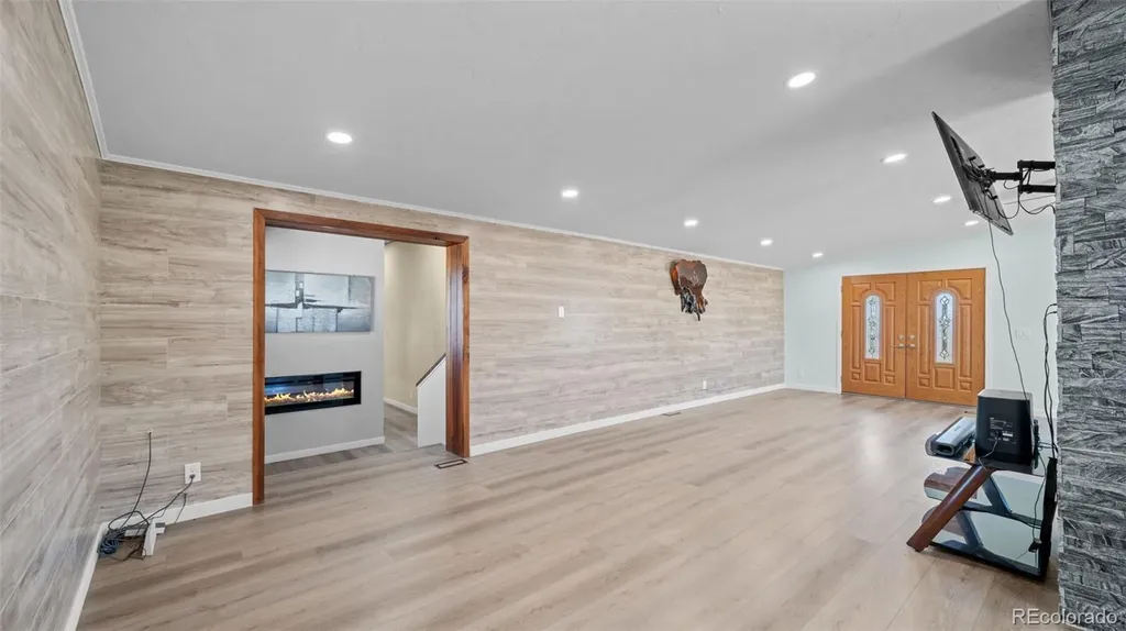 20402 County Road 2 Rush CO 80833