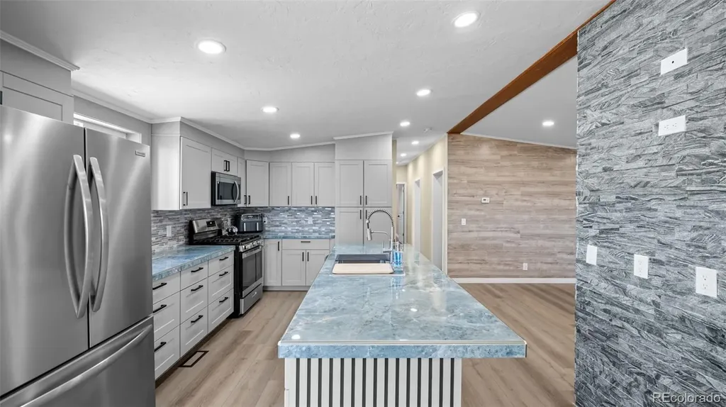 20402 County Road 2 Rush CO 80833