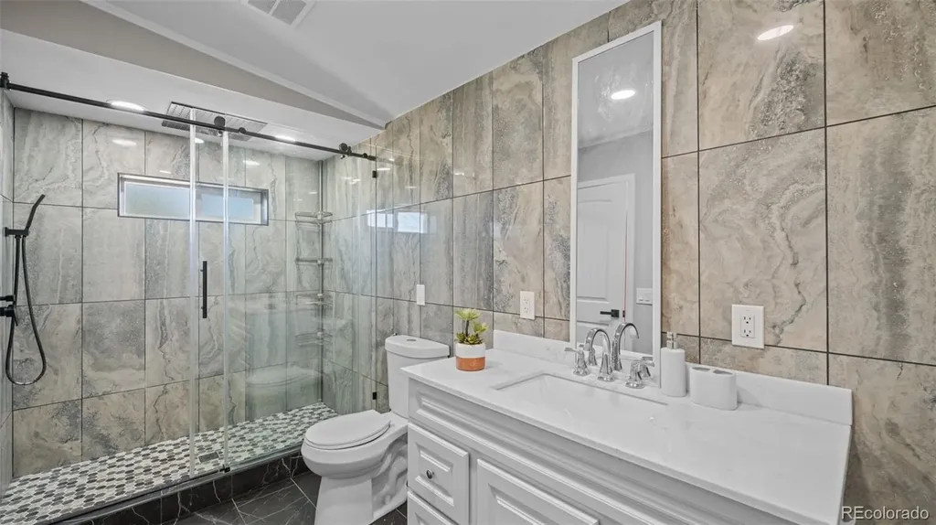 20402 County Road 2 Rush CO 80833
