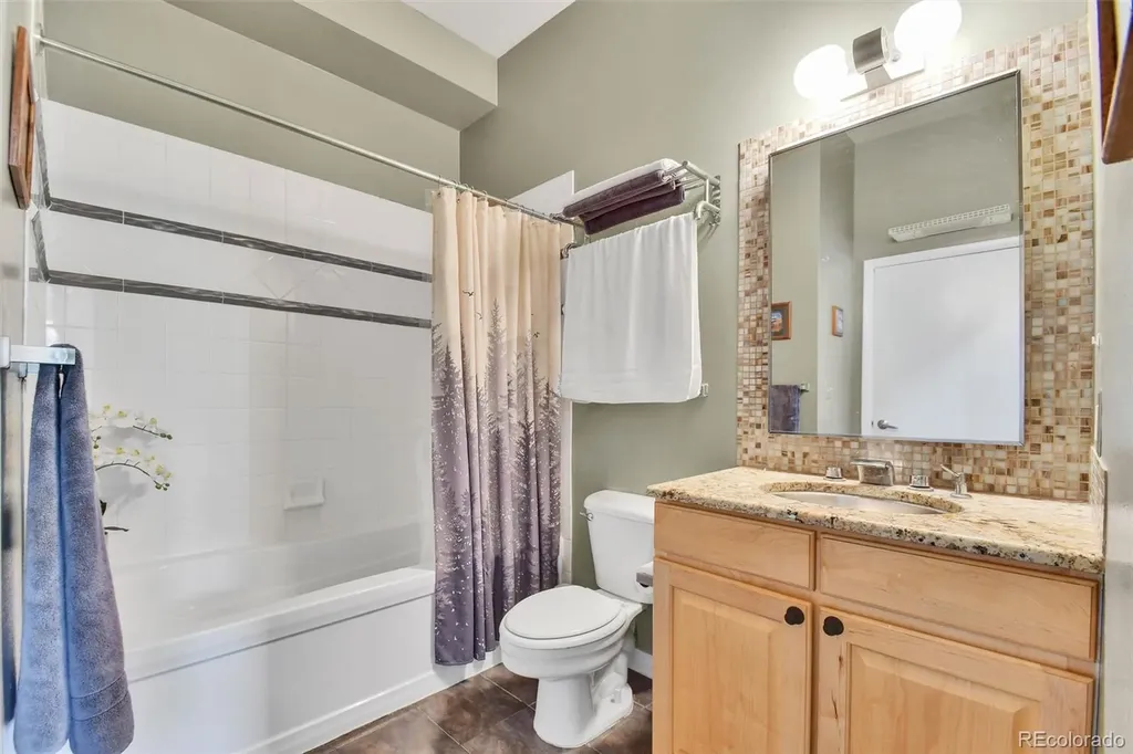 2422 Tremont Place Denver CO 80205