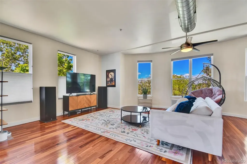 2422 Tremont Place Denver CO 80205