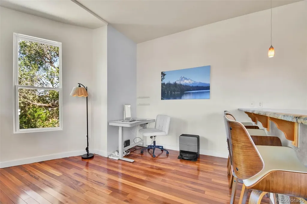 2422 Tremont Place Denver CO 80205