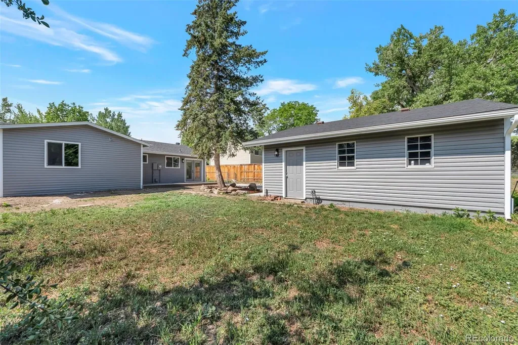 18949 W 60th Place Golden CO 80403