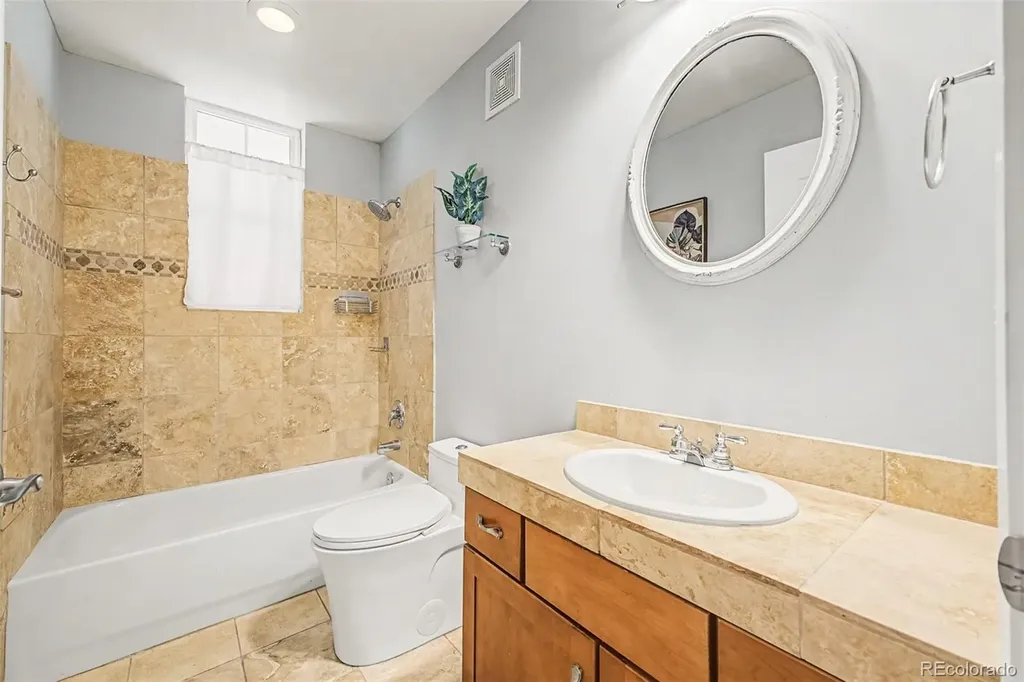 1489 Steele Street Denver CO 80206
