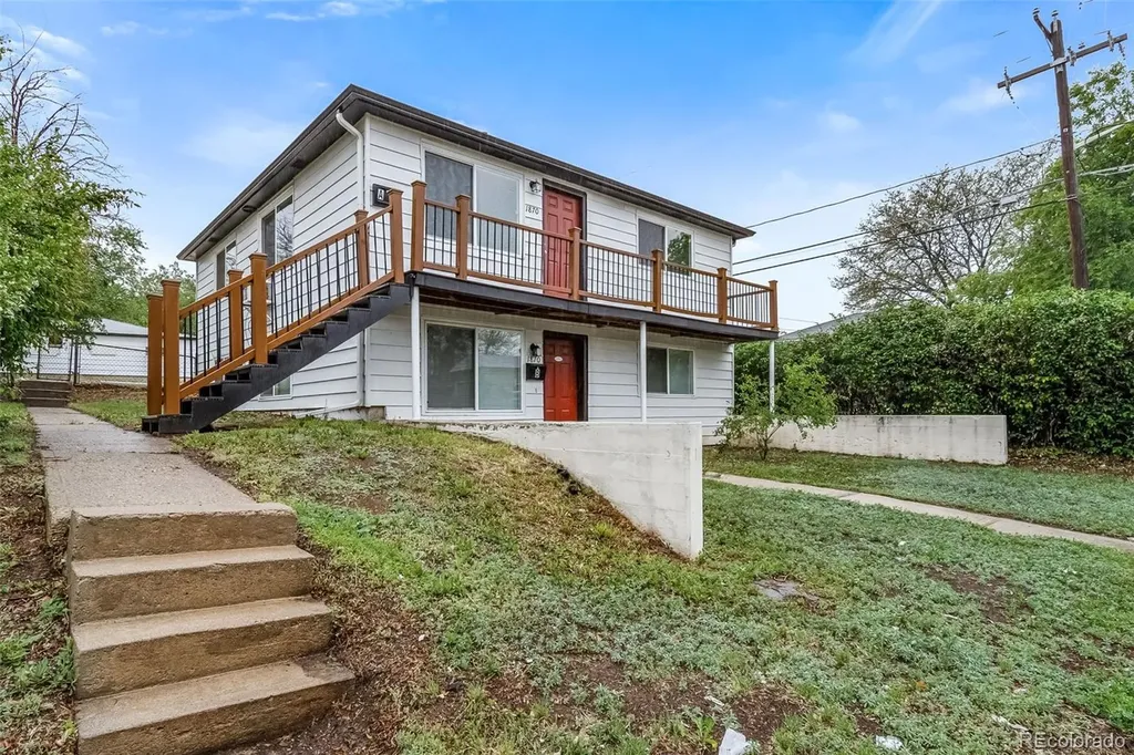1870 W Mosier Place Denver CO 80223
