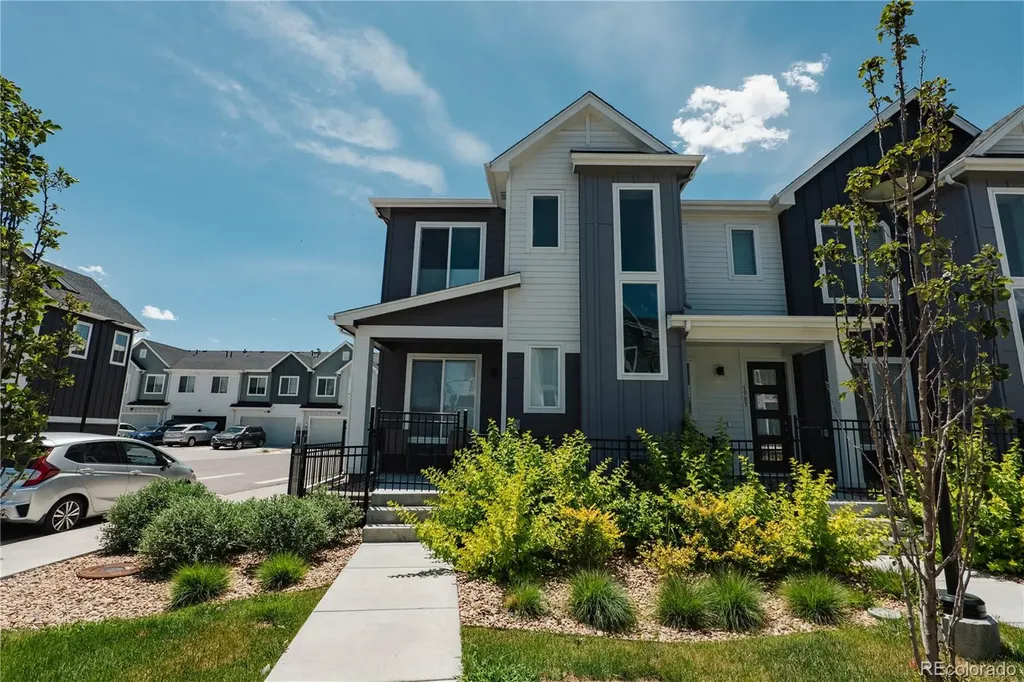 1981 S Poplar Denver CO 80224