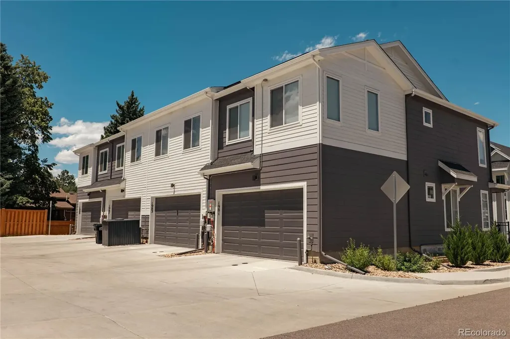1981 S Poplar Denver CO 80224