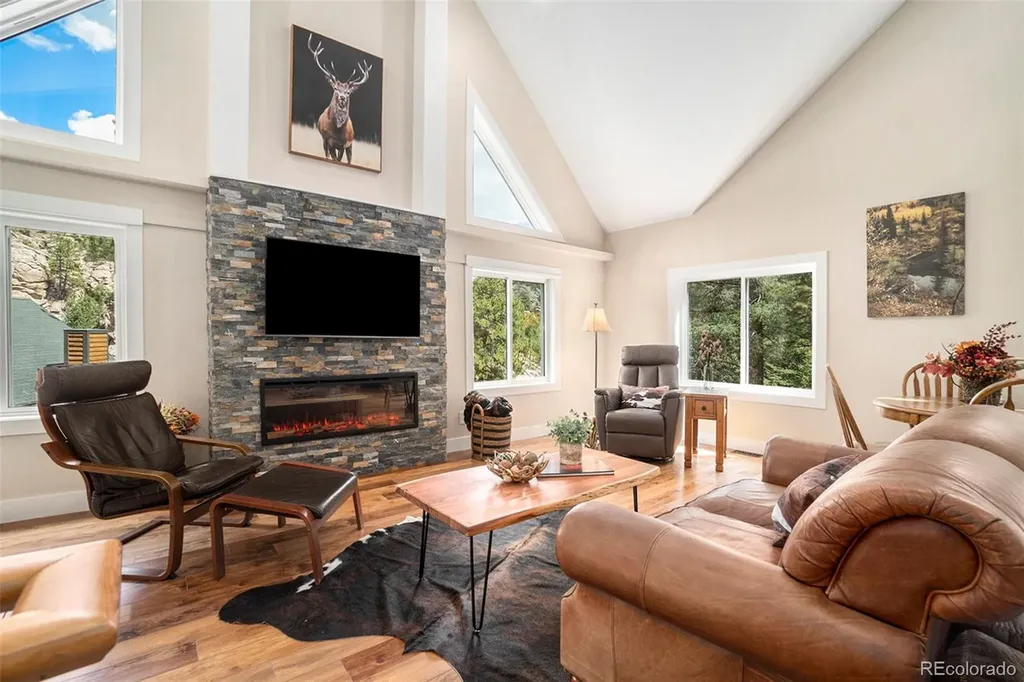 148 Big Pine Lane Drake CO 80515