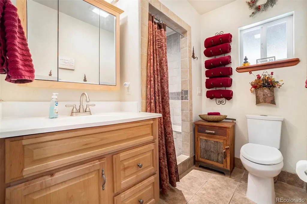 148 Big Pine Lane Drake CO 80515