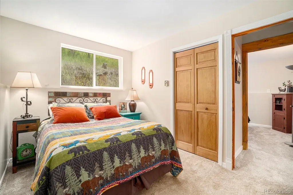 148 Big Pine Lane Drake CO 80515