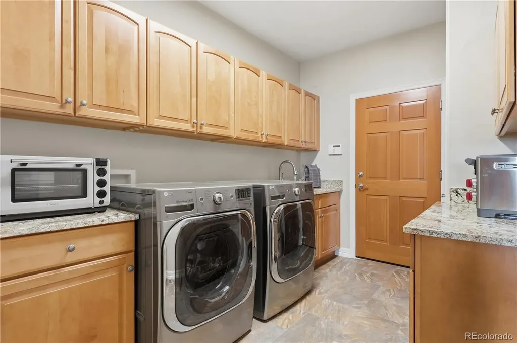 6732 Vista Lodge Loop Castle Pines CO 80108