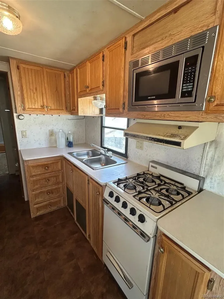 10795 County Road 197a Nathrop CO 81236