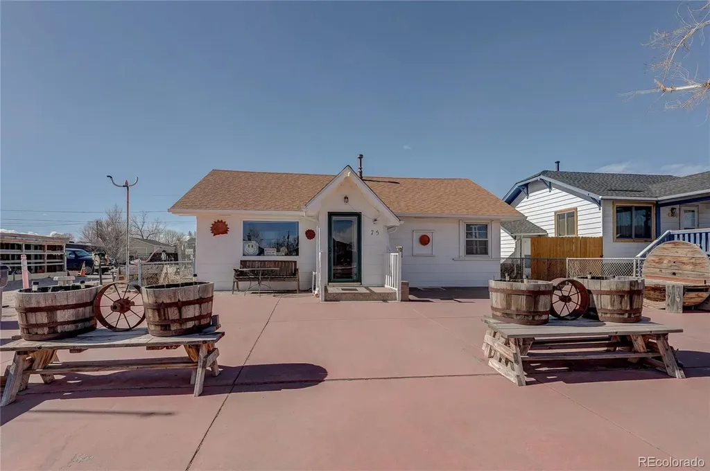 75 N Market Street Keenesburg CO 80643