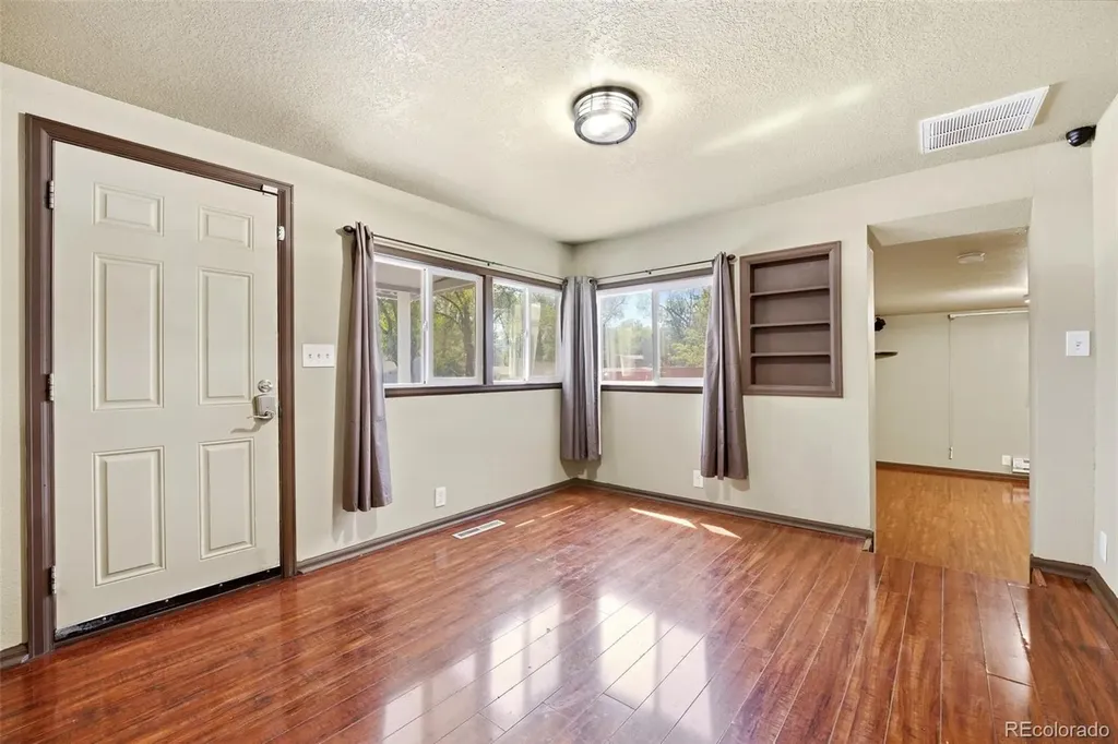 2314 E Monument Street Colorado Springs CO 80909