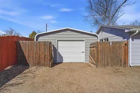 2314 E Monument Street Colorado Springs CO 80909
