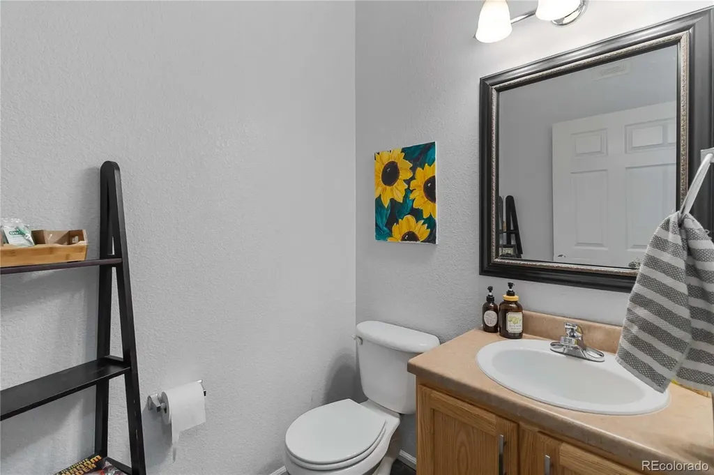5255 Memphis Street Denver CO 80239