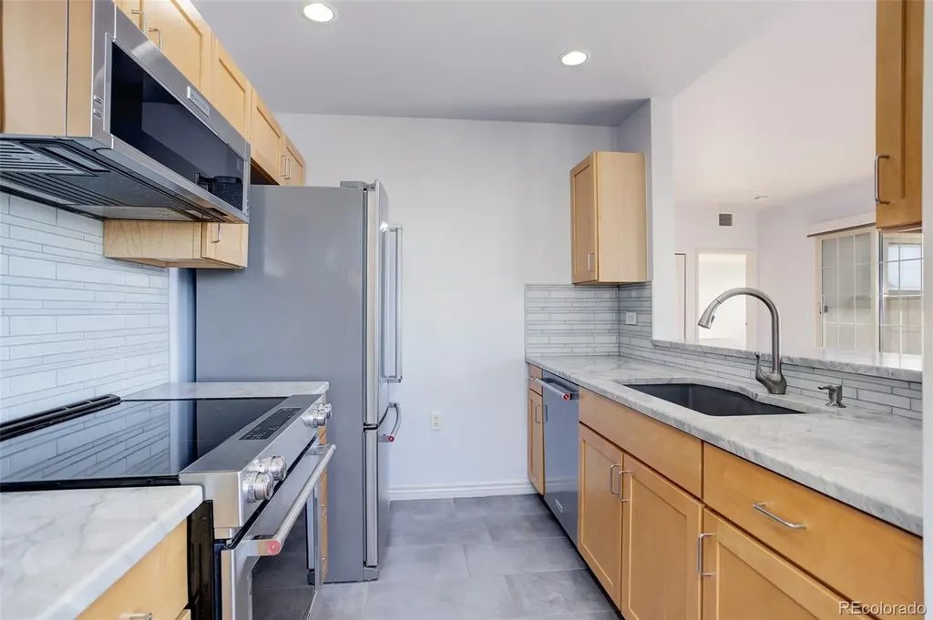 300 W 11th Avenue Denver CO 80204