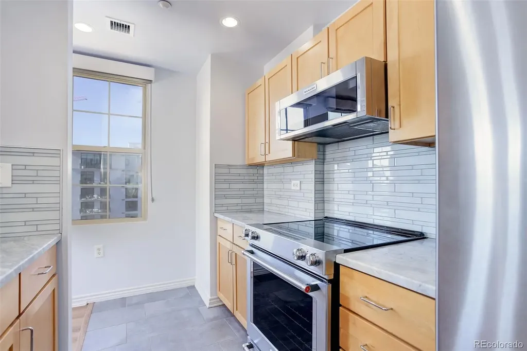 300 W 11th Avenue Denver CO 80204