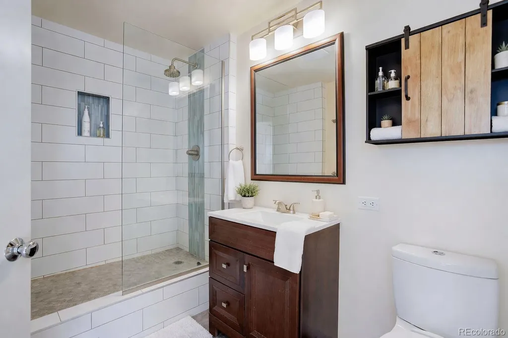 300 W 11th Avenue Denver CO 80204
