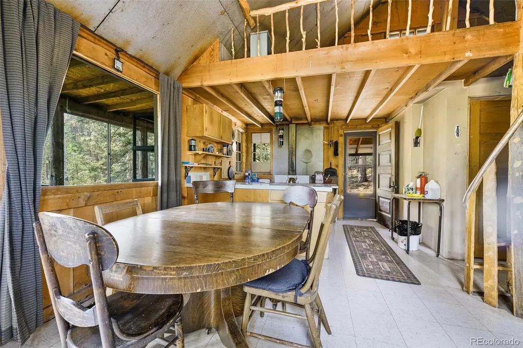114 Mt Powderhorn Lane Florissant CO 80816