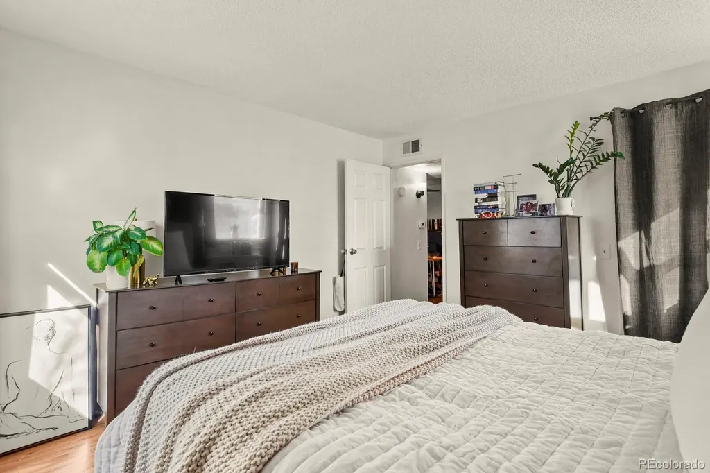 8555 Fairmount Drive Denver CO 80247